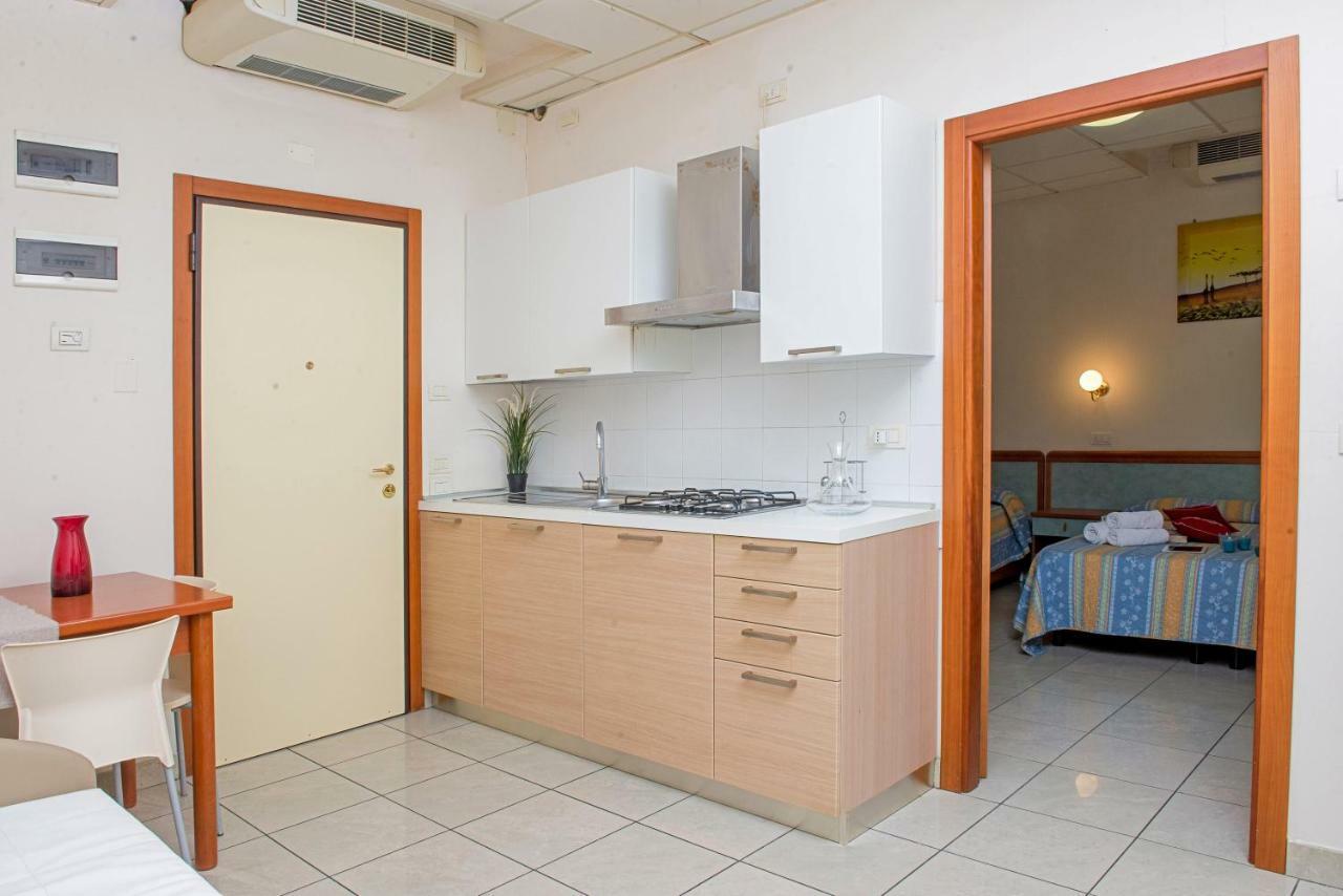 Residence Comfort Riccione Exterior foto
